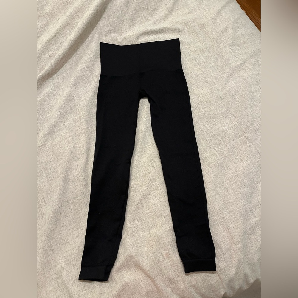 Spanx Look At Me Now Leggings